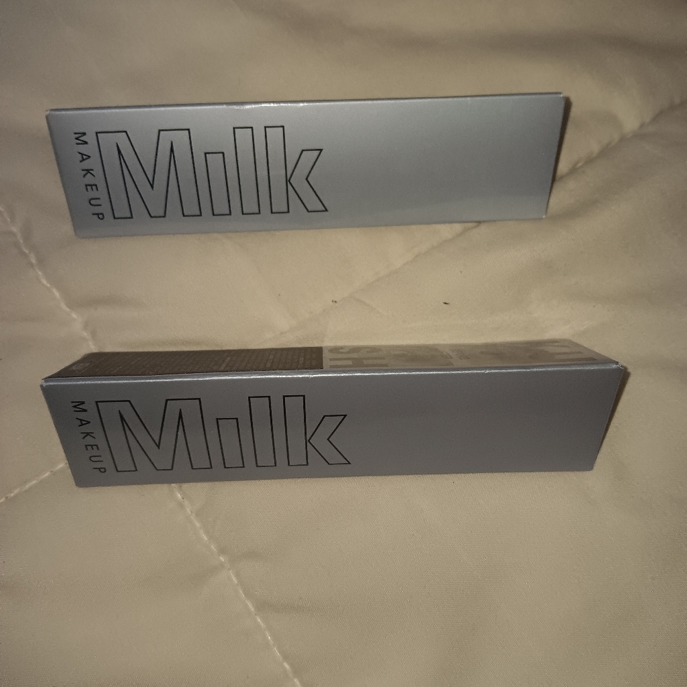 Milk mascara